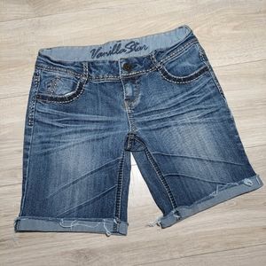 Vanilla Star Shorts*